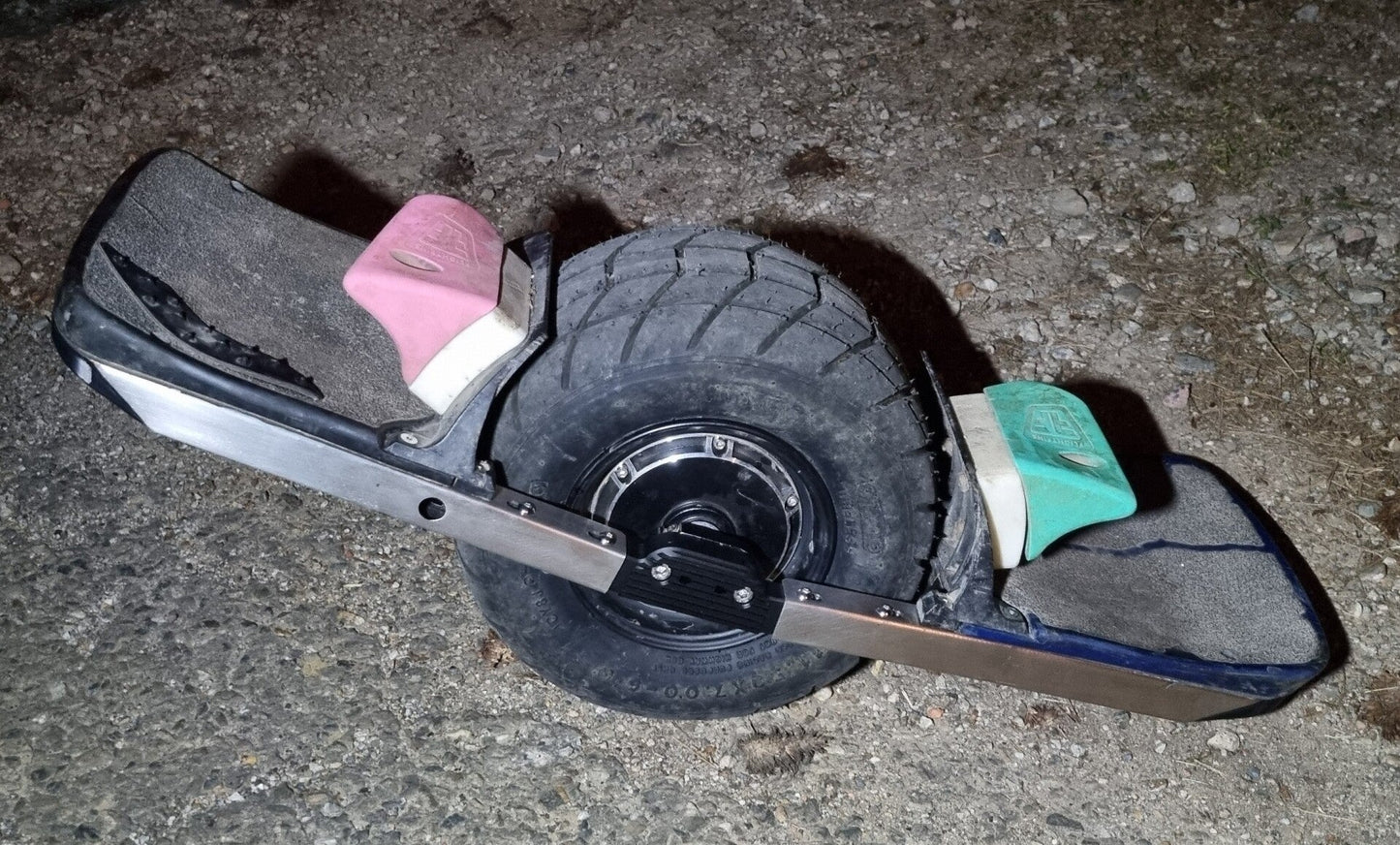 FloatBoxx RazrRails v2